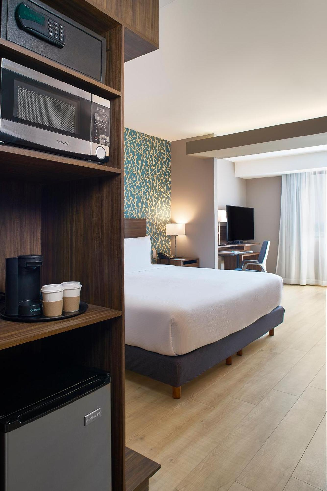 Fairfield Inn & Suites By Marriott Aguascalientes Bagian luar foto