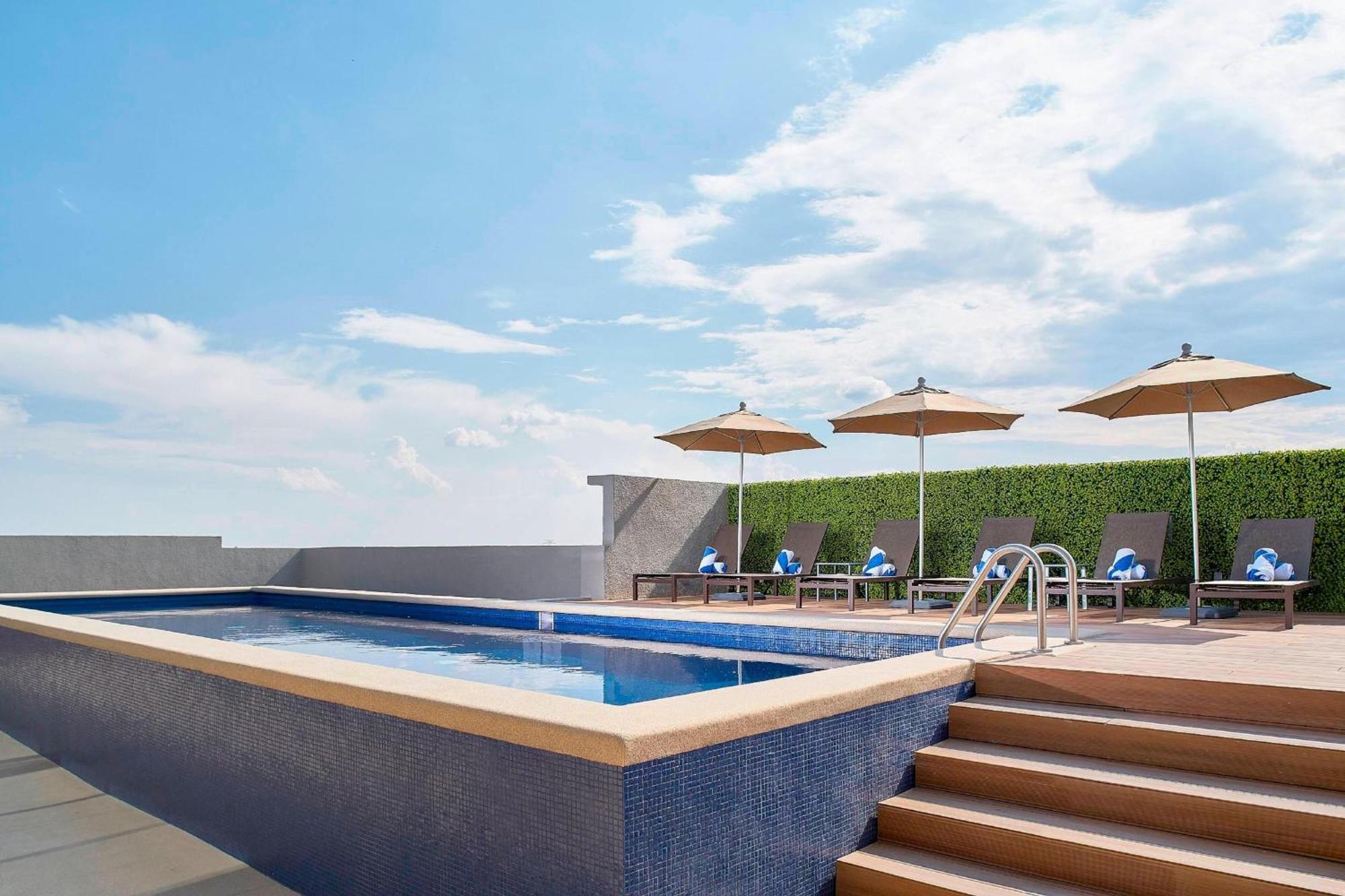 Fairfield Inn & Suites By Marriott Aguascalientes Bagian luar foto