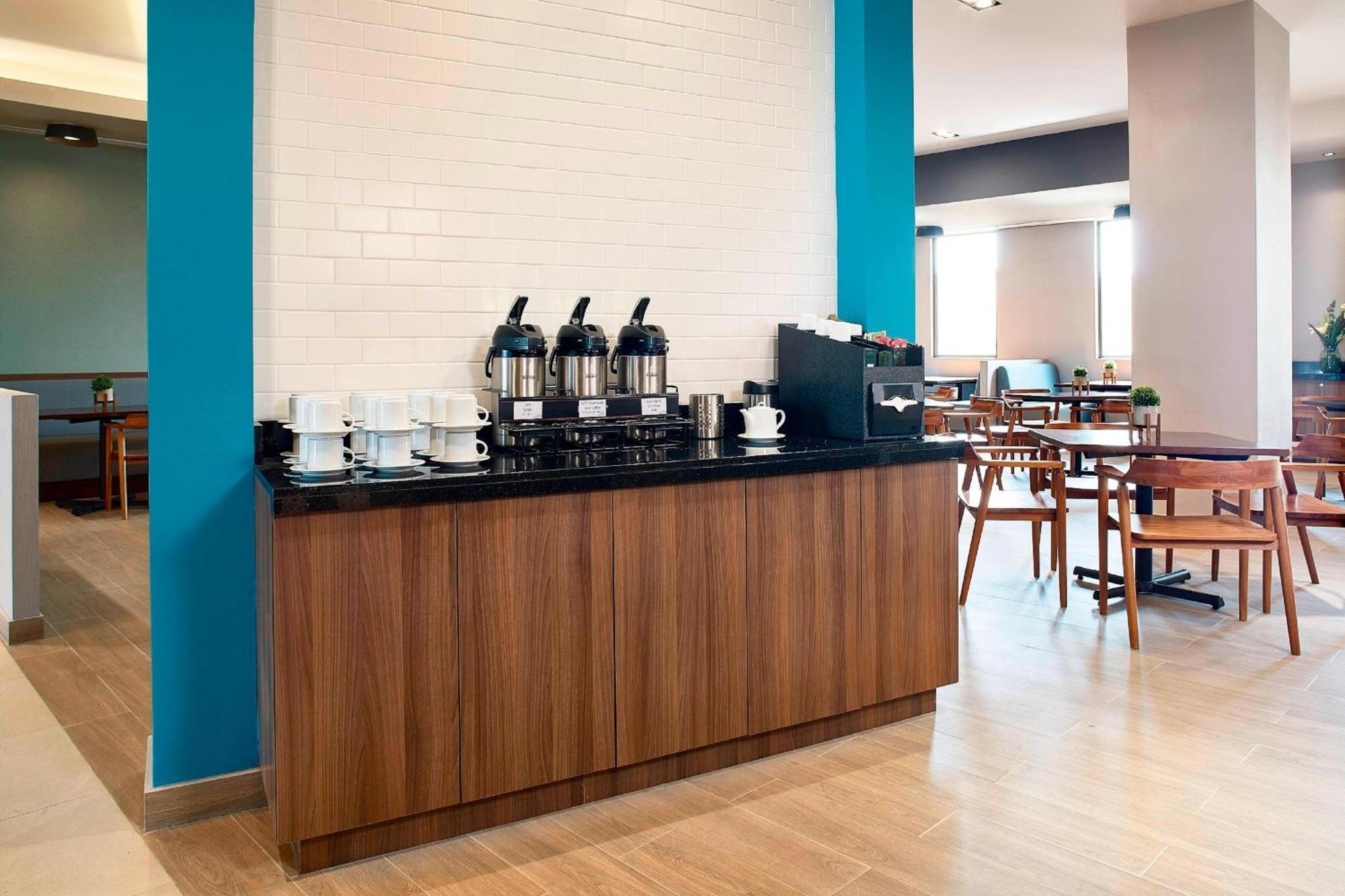 Fairfield Inn & Suites By Marriott Aguascalientes Bagian luar foto