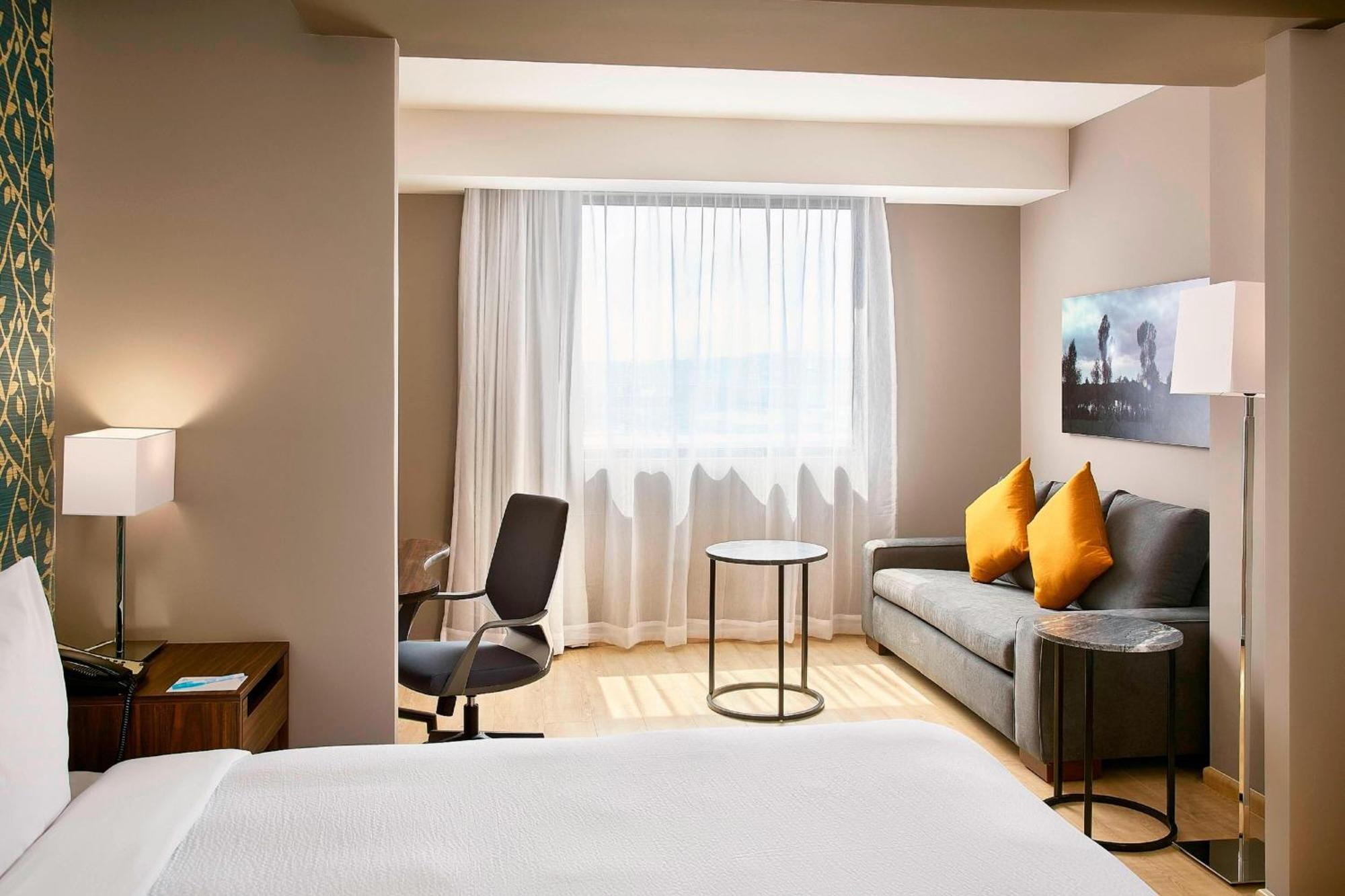 Fairfield Inn & Suites By Marriott Aguascalientes Bagian luar foto