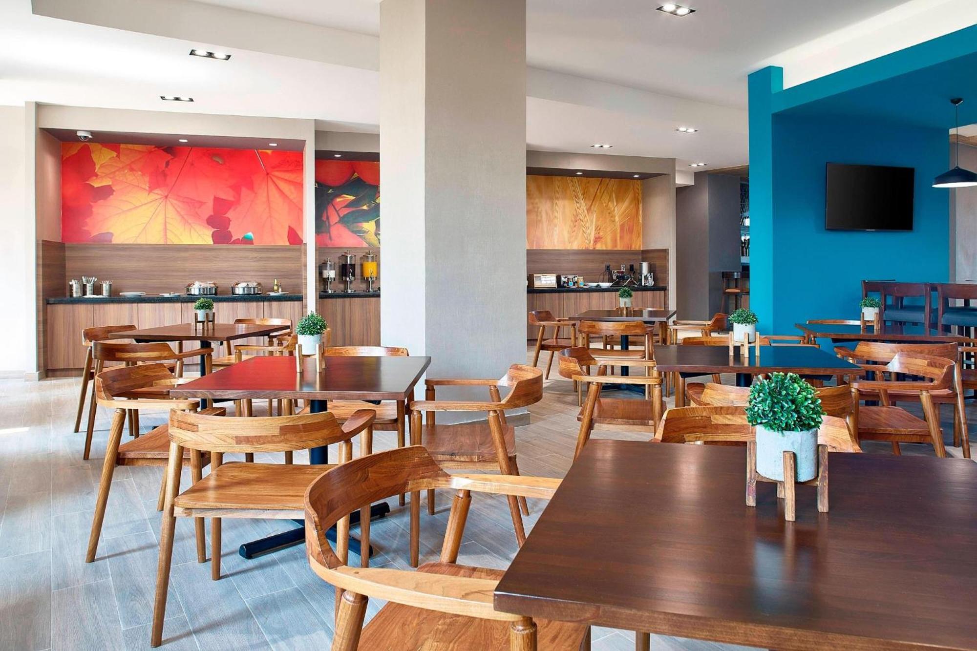 Fairfield Inn & Suites By Marriott Aguascalientes Bagian luar foto