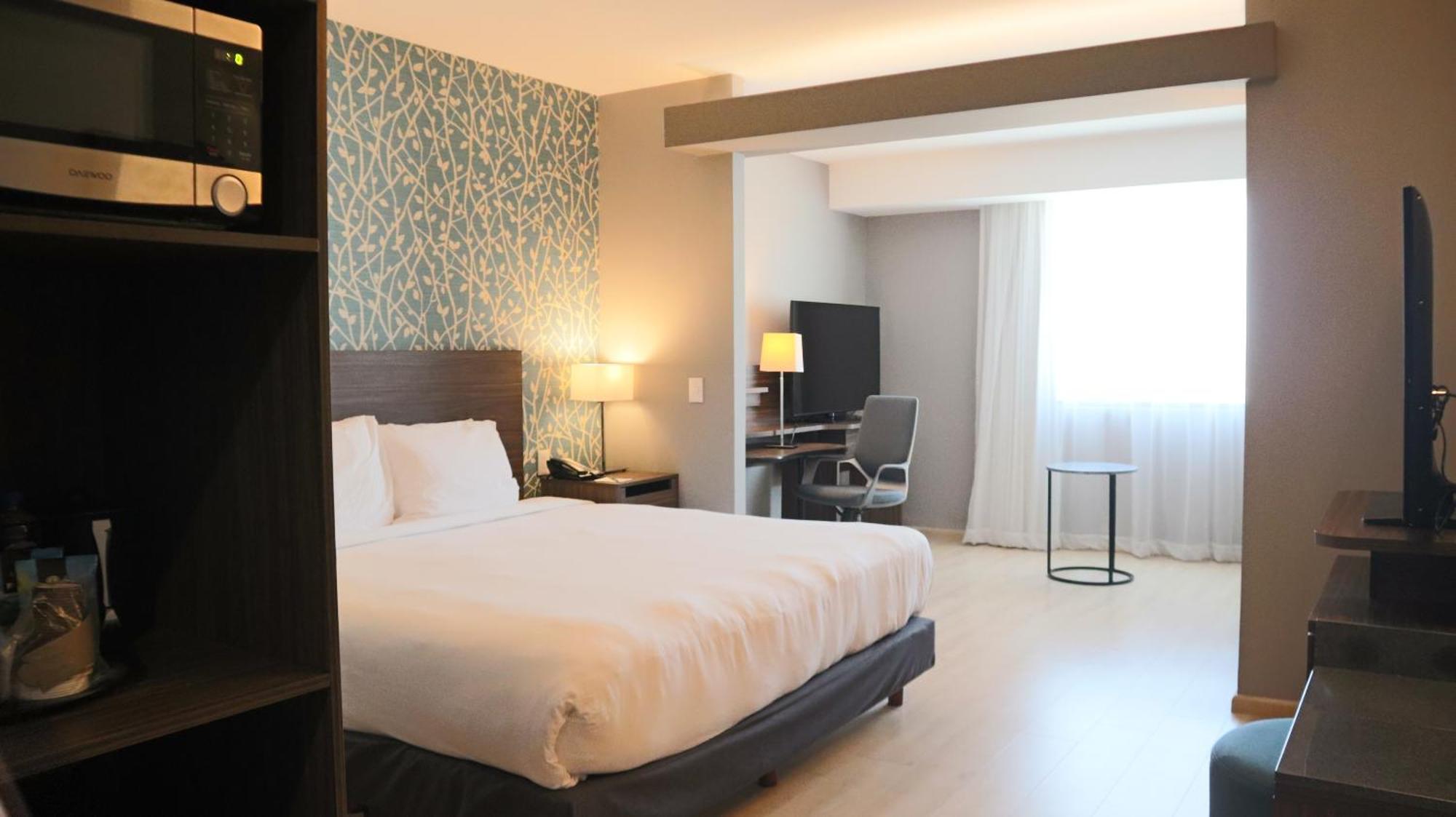Fairfield Inn & Suites By Marriott Aguascalientes Bagian luar foto