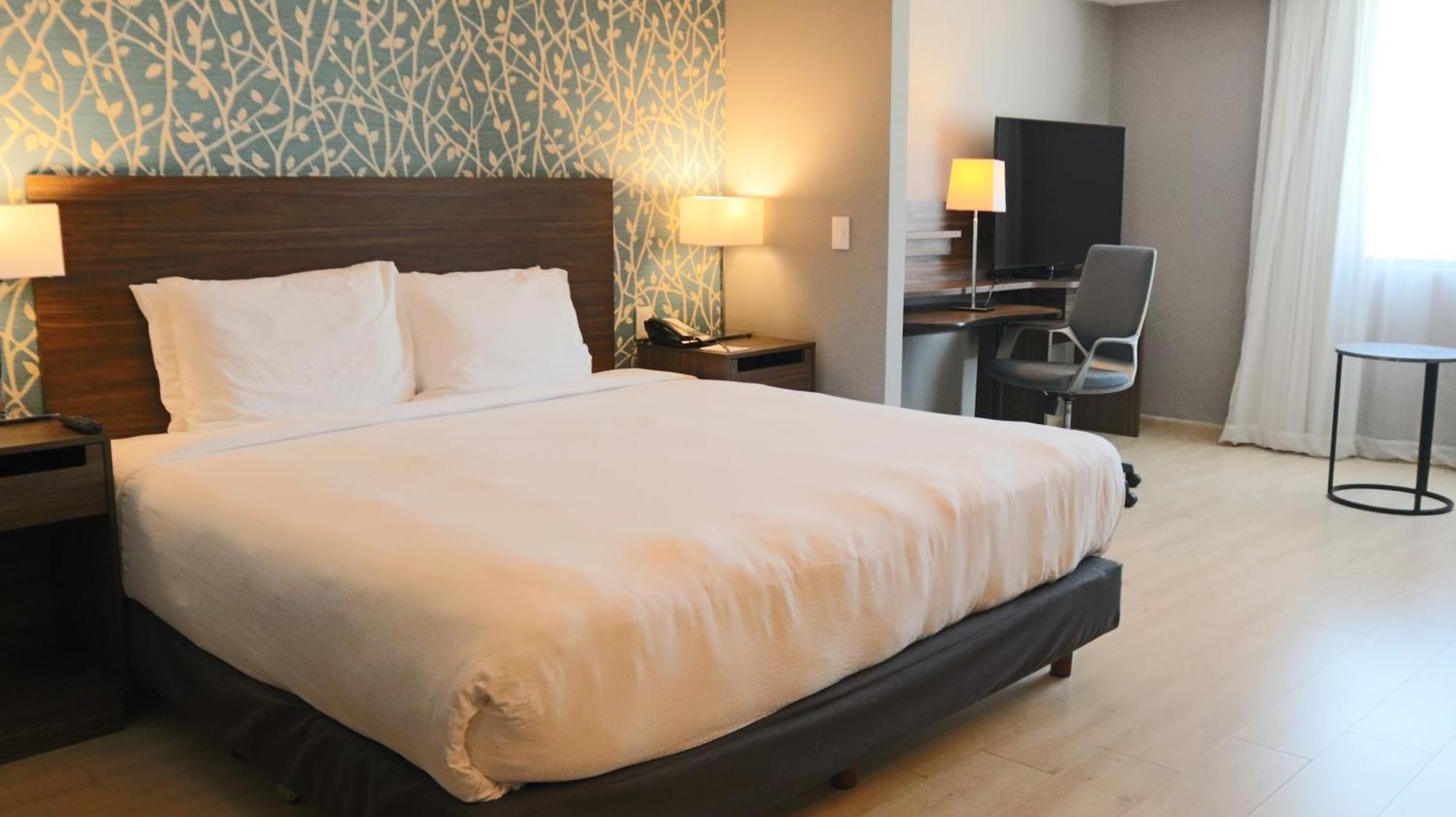 Fairfield Inn & Suites By Marriott Aguascalientes Bagian luar foto